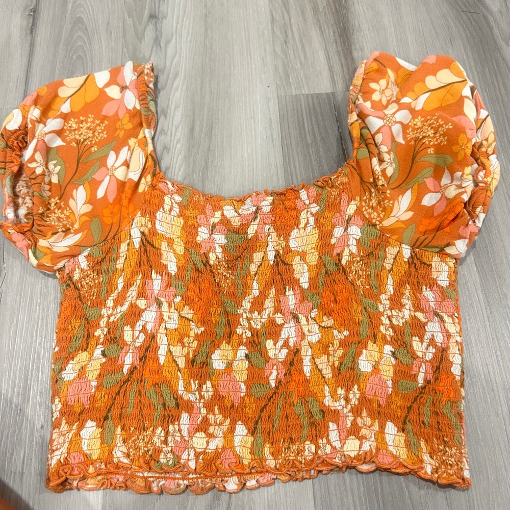 Aerie Orange Floral Puff Sleeve Blouse